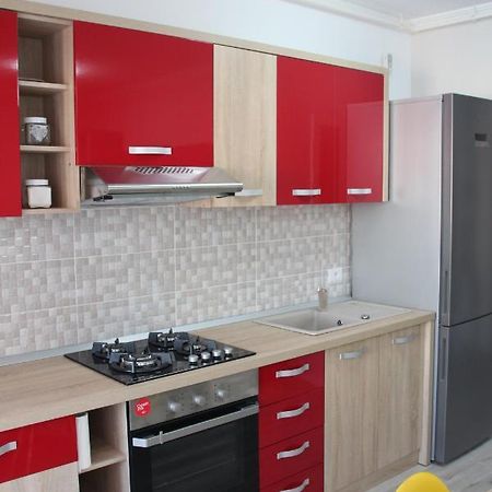 Ferienwohnung Lowcost Tryp Oradea Exterior foto