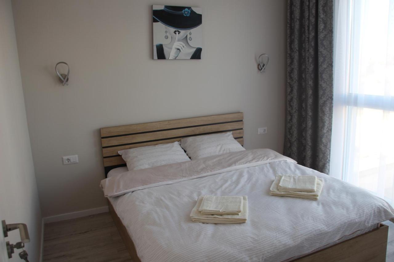 Ferienwohnung Lowcost Tryp Oradea Exterior foto